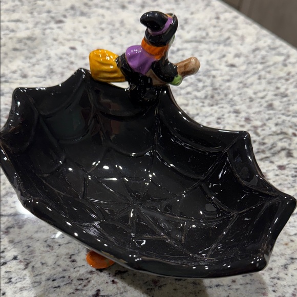 Vintage Halloween Witch Spiderweb Candy Bowl. New condition. - Picture 4 of 10